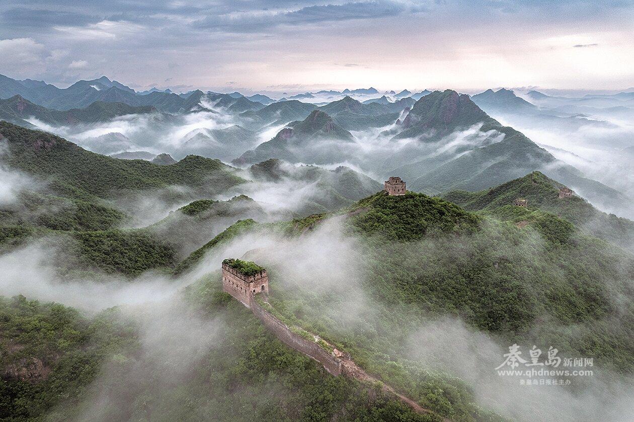 長(zhǎng)城云海